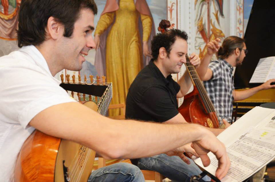 Miguel Rincón, Rami Alqhai, Javier Núñez. Ensayo en el Festival de Música Antigua de Innsbruck 2013 Miguel Rincón, Rami Alqhai, Javier Núñez. Ensayo en el Festival de Música Antigua de Innsbruck 2013